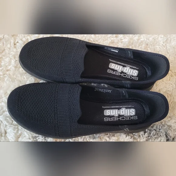 Skechers Slip Ins Hands Free Black Casual Flats Women’s Size 8 - Picture 2 of 9